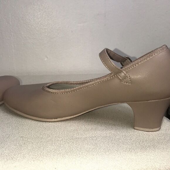 Cream Mary Jane Style Woman Heels Size 6M - Picture 4 of 12